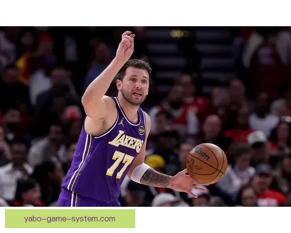 湖人喜迎双喜詹姆斯再封王东契奇创纪录锁定季后赛冲击总冠军